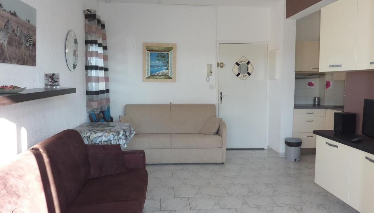 Studio Residence Bona, Vue Hippodrome Et Mer, Clim Hyères Extérieur photo